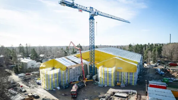 Kontulan ala-asteen perusparannus ilmakuva Leca Finland.