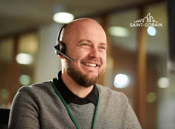 Saint-Gobainin pienrakentajaneuvonta palvelee Leca-soratuotteita koskevissa kysymyksissä.