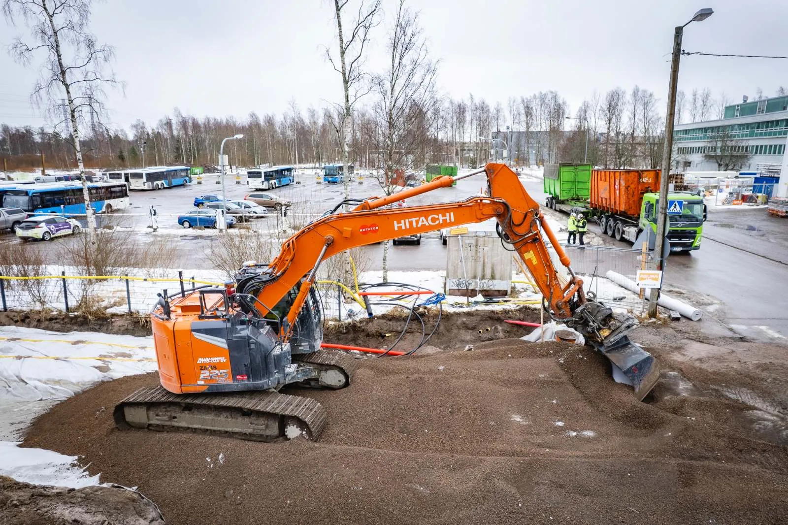 Leca-sora Reusen levitys telakoneella.