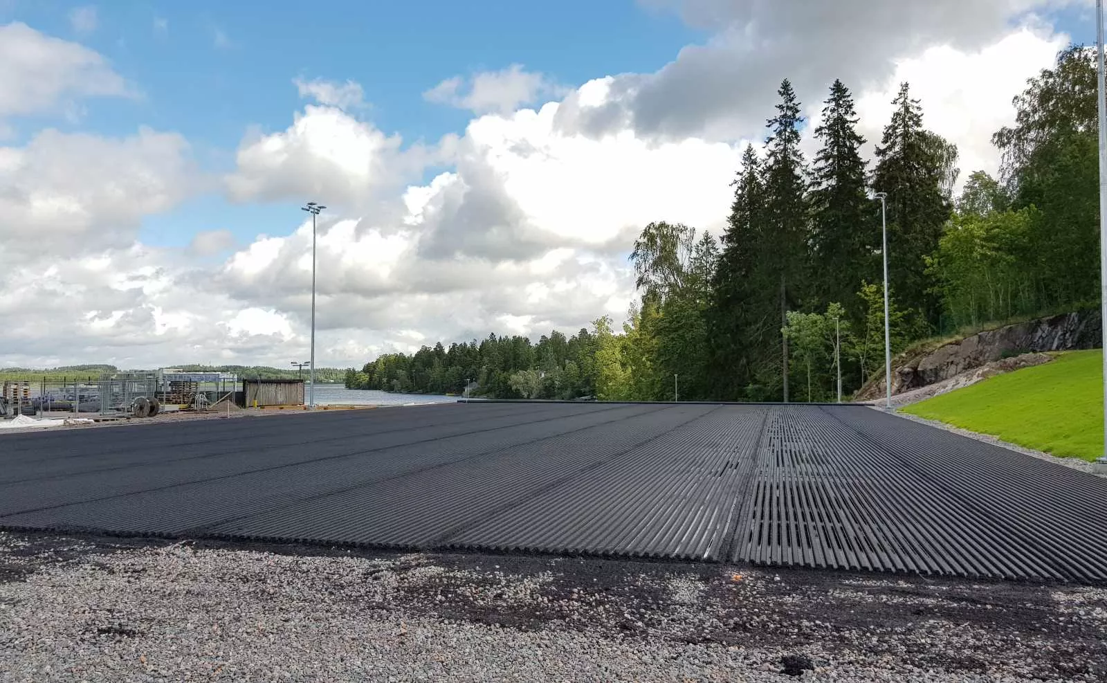 Kentän uritettu pohjakerros