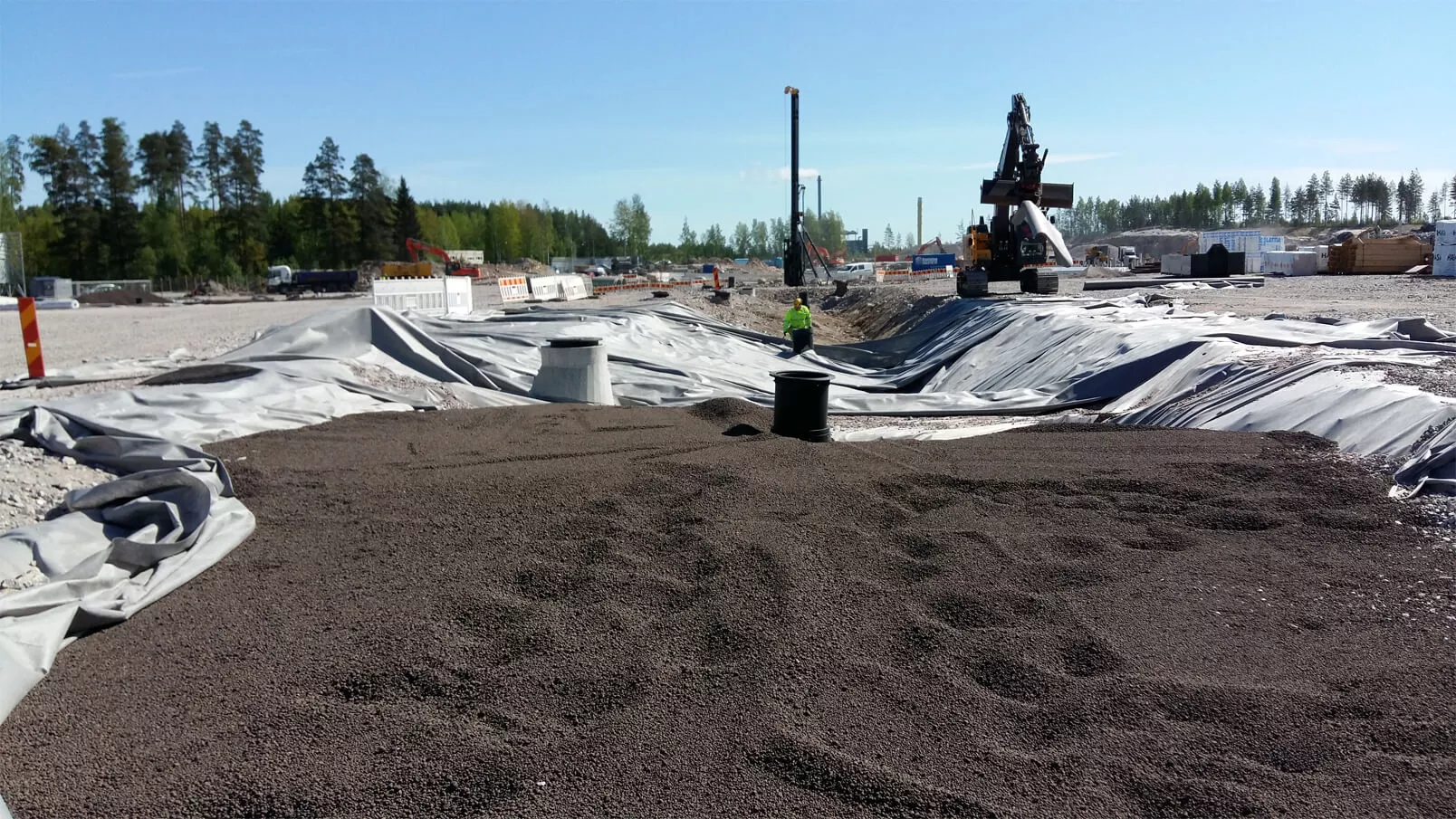 Kohteessa käytettiin myös muita pohjanvahvistusmenetelmiä.