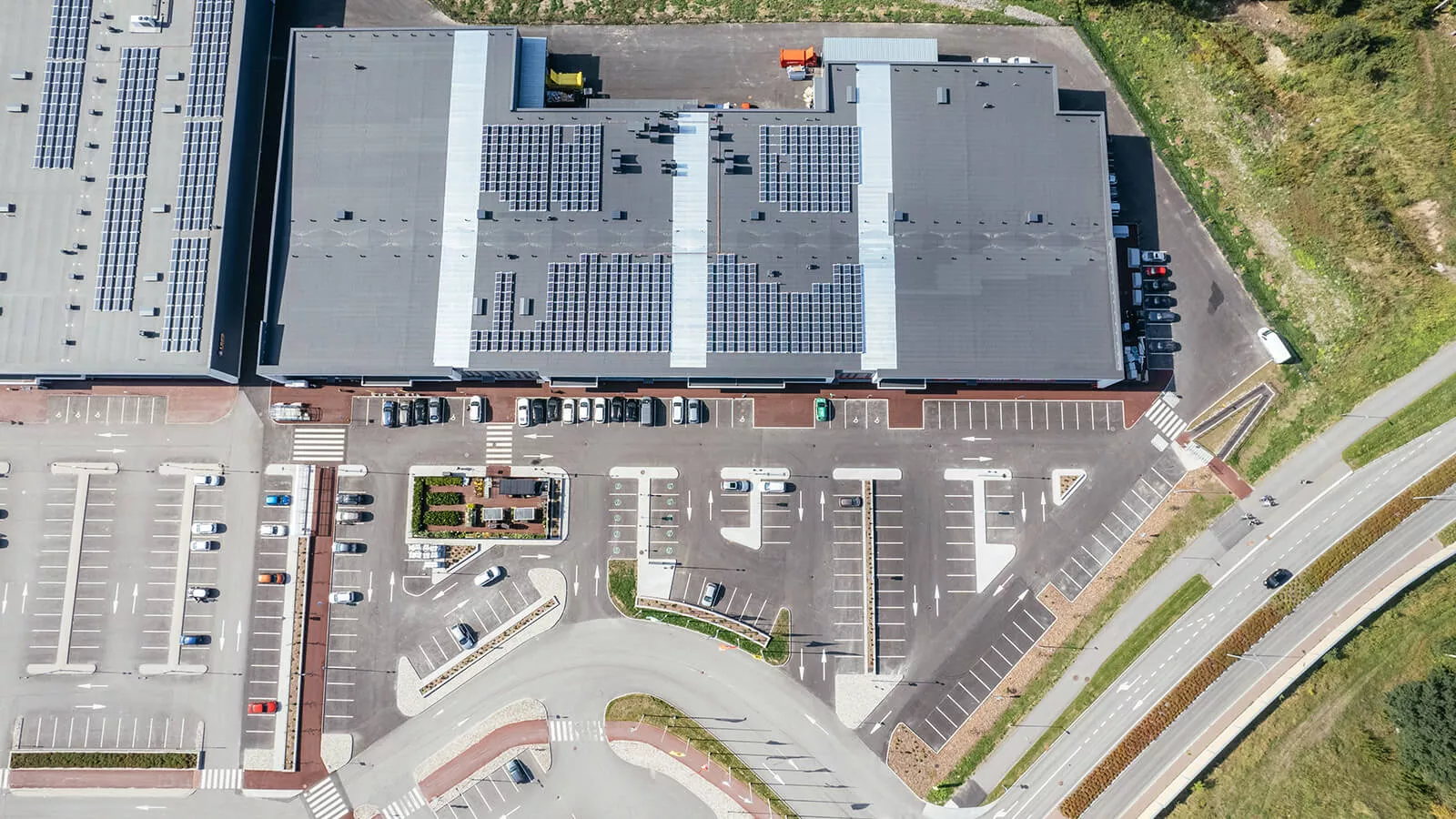Rakennus ja piha-alueet valmistuivat vuonna 2021